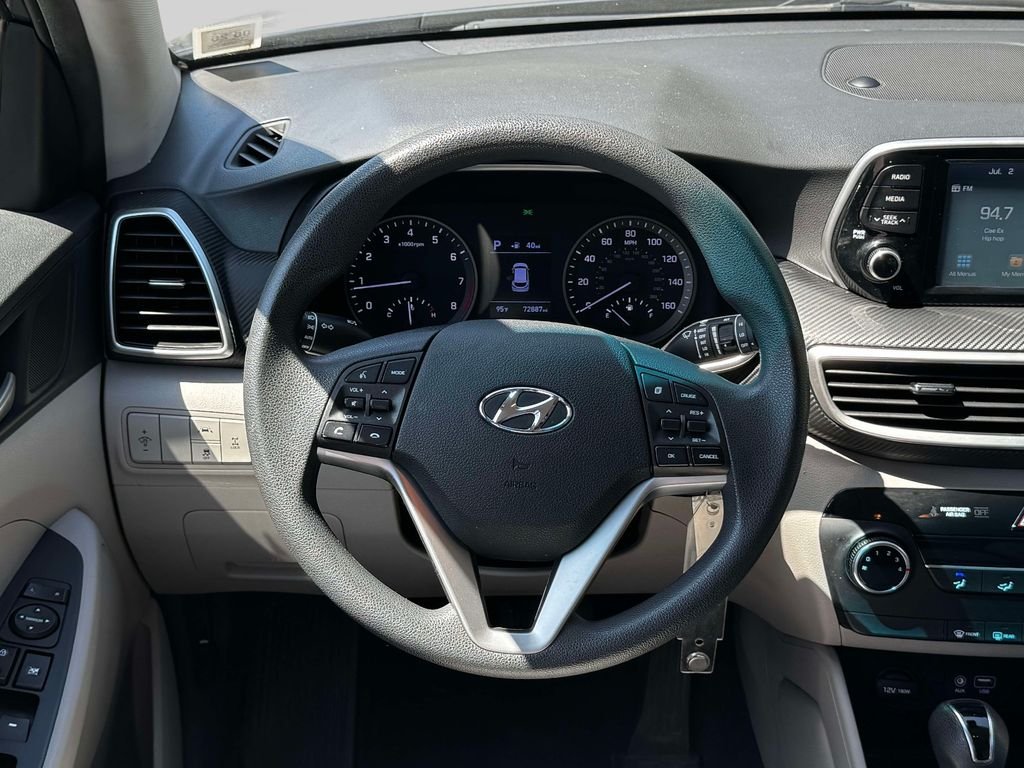 Used 2019 Gray Hyundai SE image 14