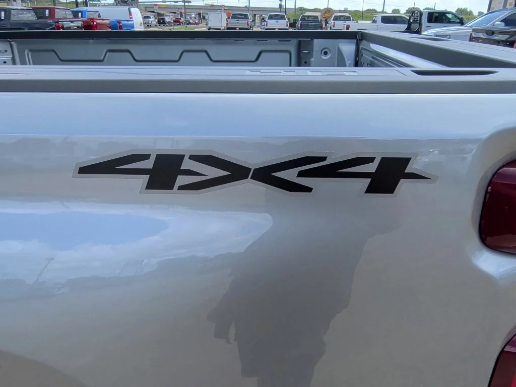 2026 Chevrolet Silverado 2500 HD Custom - Photo 39
