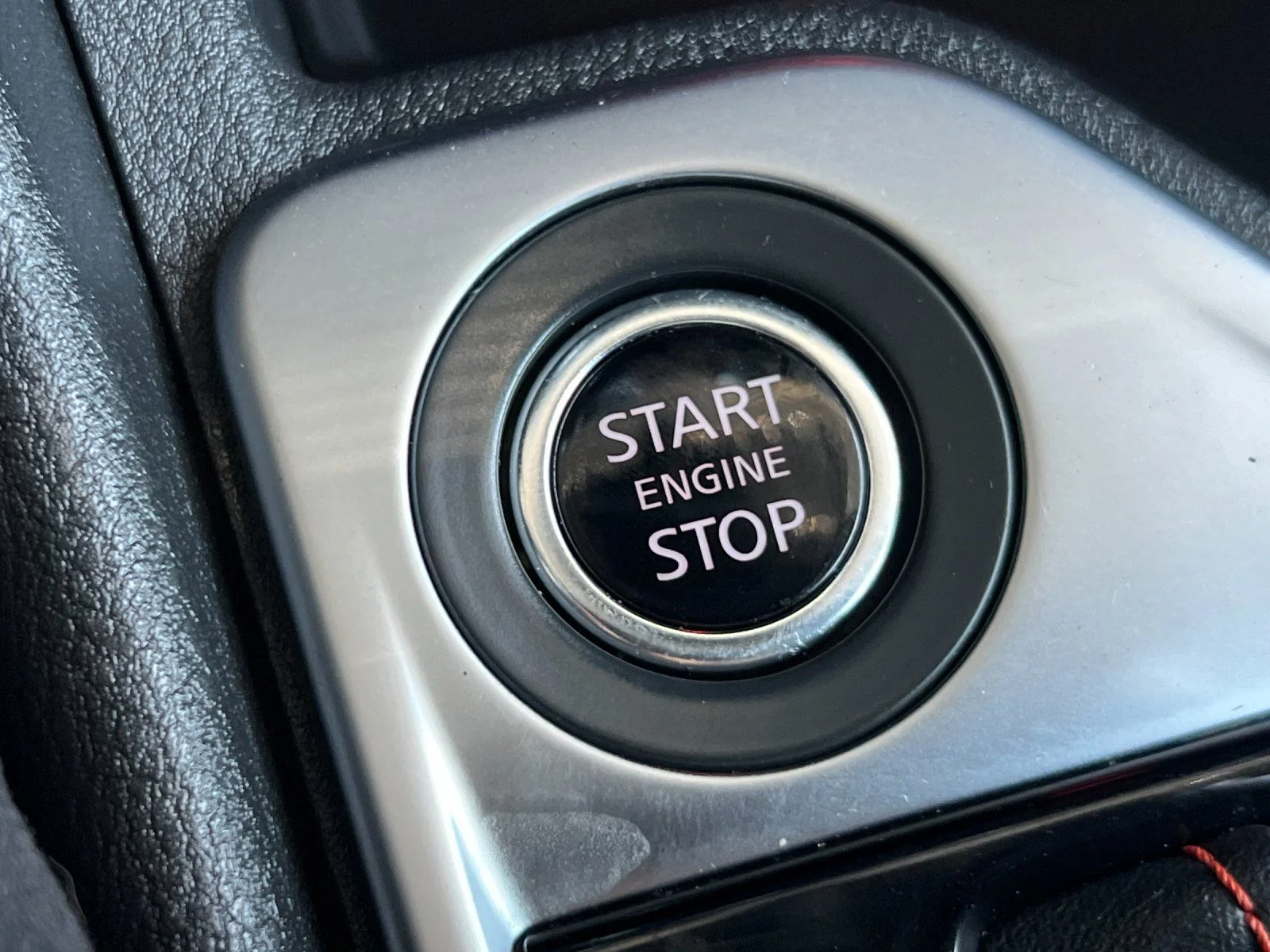 Used 2024 White Nissan SR image 20