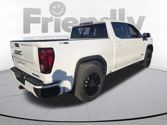 Used 2022 White GMC Elevation image 5