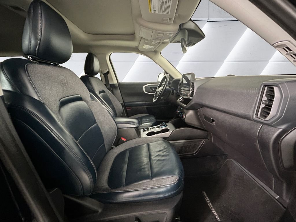 Used 2023 Blue Ford Outer Banks image 13