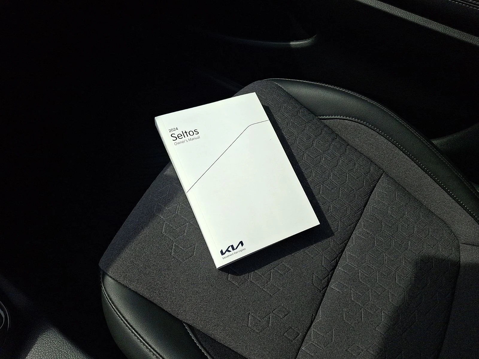 Certified Used 2024 Gray Kia S image 25