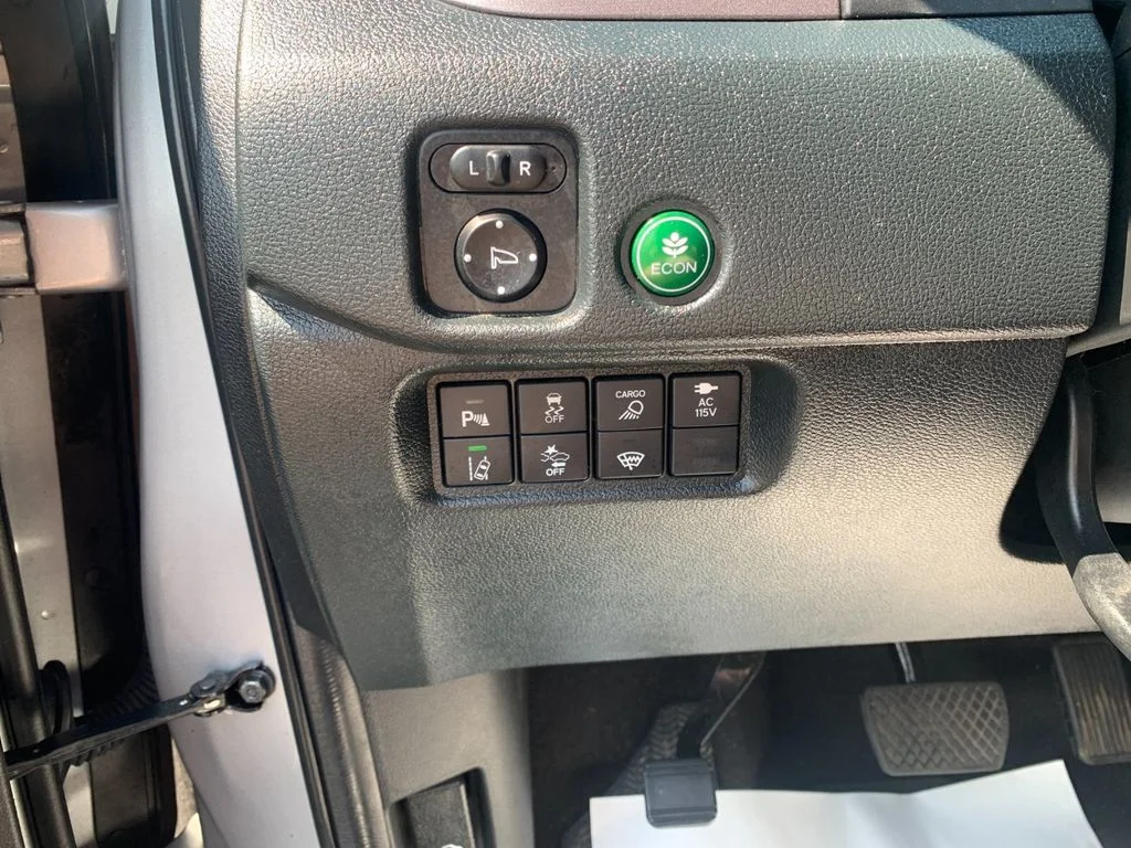 Used 2023  Honda RTL-E image 32