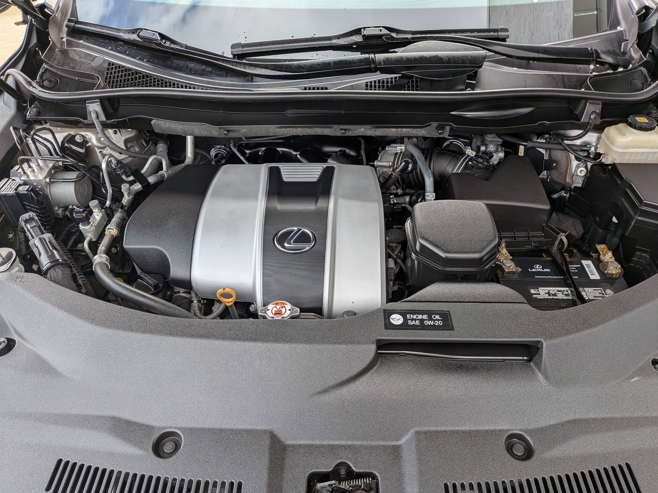 Used 2018 Atomic Silver Lexus 350 FWD image 32
