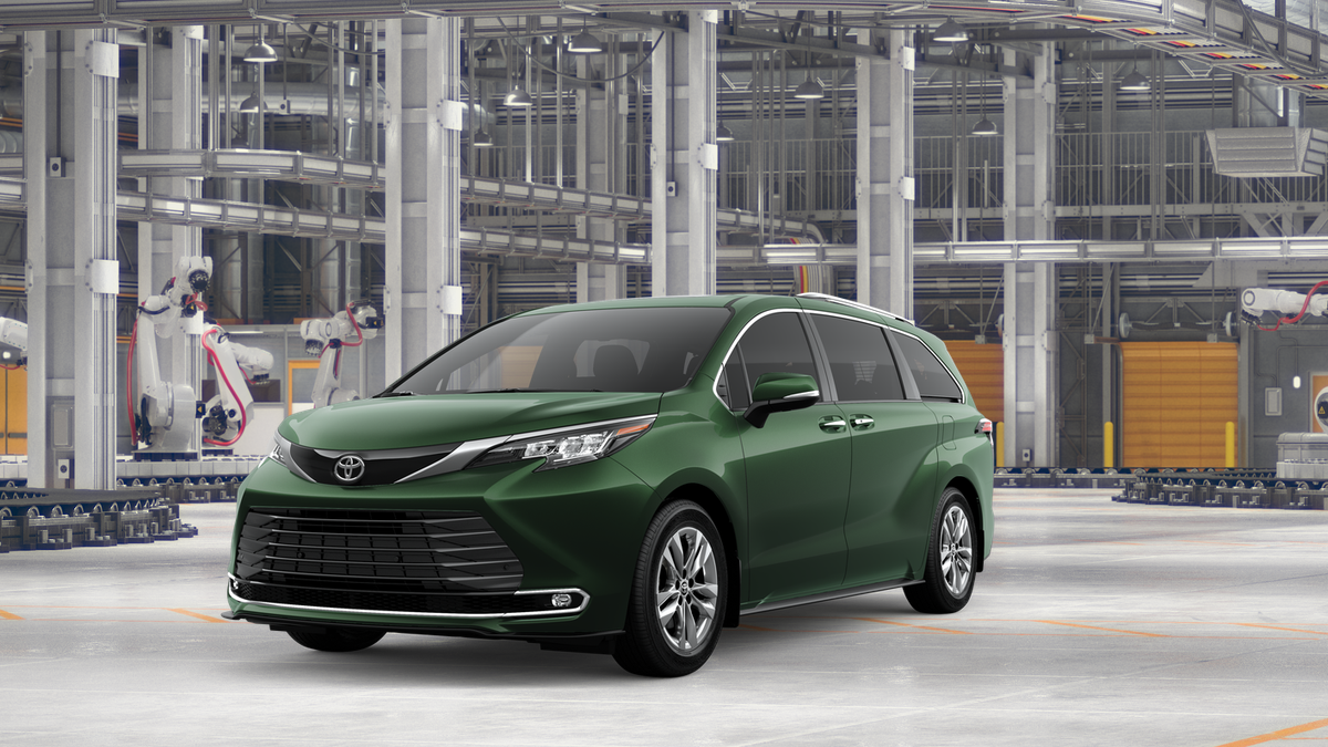2026 Toyota Sienna Limited 7-Passenger Hybrid AWD's photo