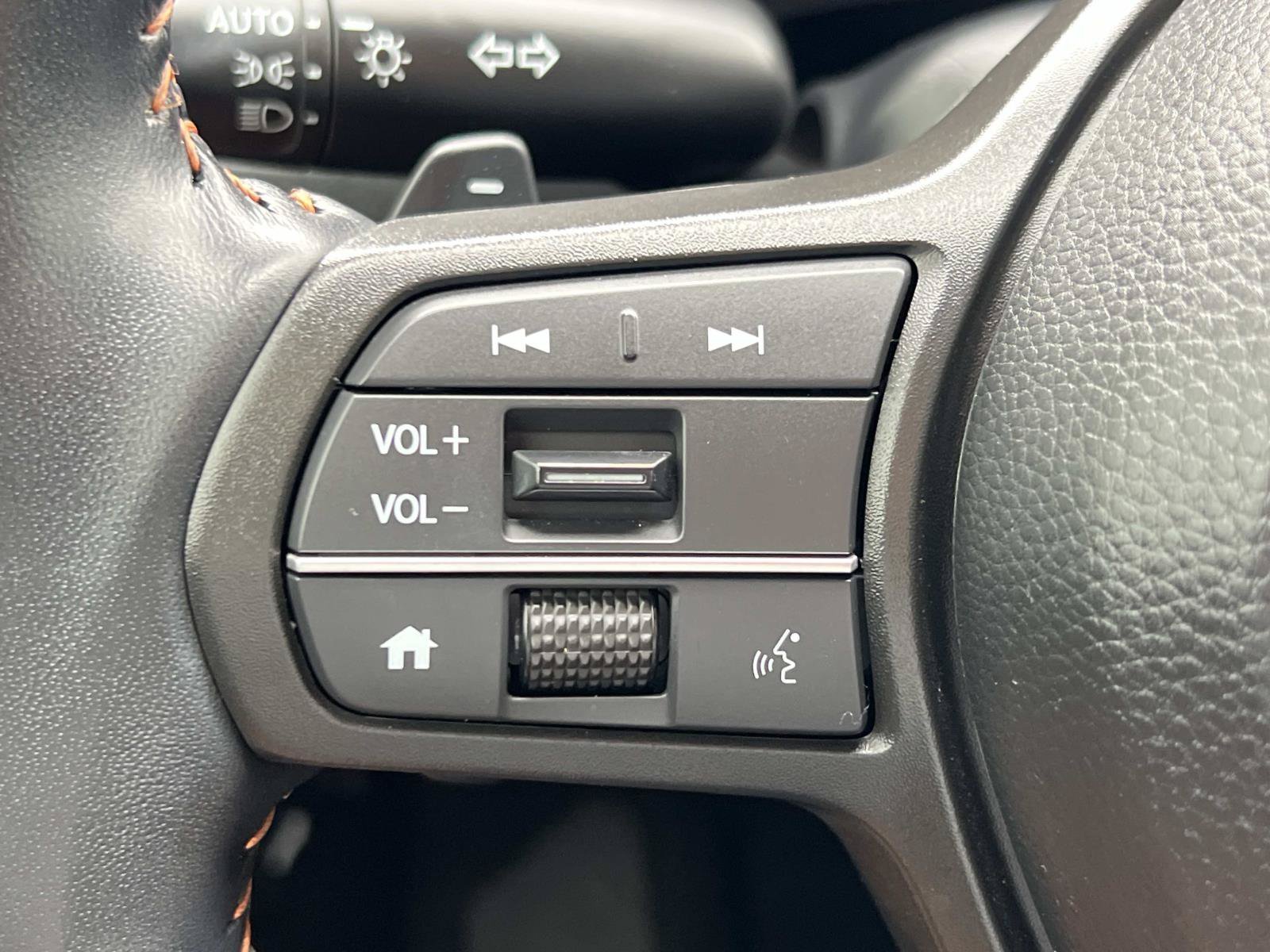 2025 Honda CR-V Sport-L - Photo 9