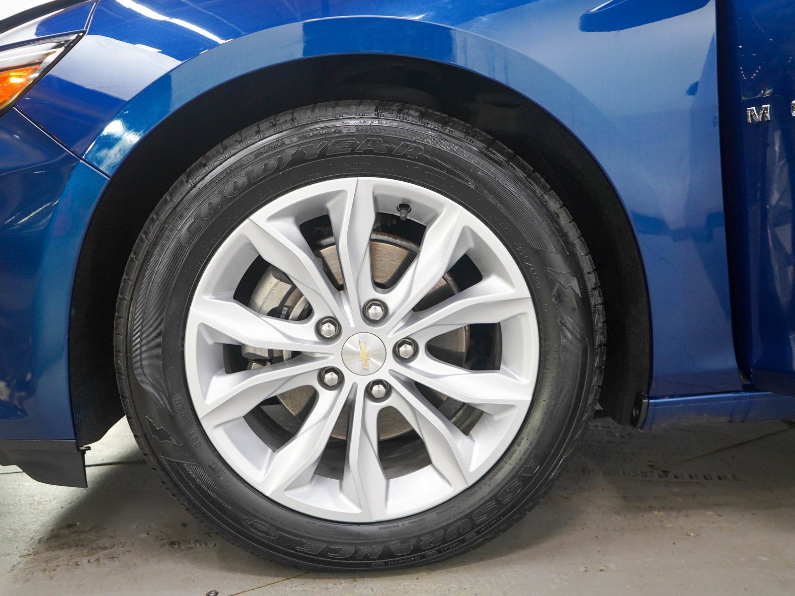 Used 2019 Pacific Blue Metallic Chevrolet 4dr Sdn LT w/1LT image 28