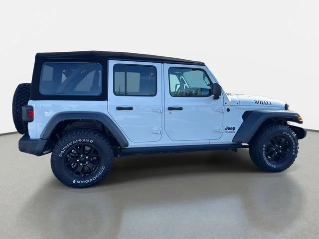 2022 Jeep Wrangler Unlimited Willys - Photo 10
