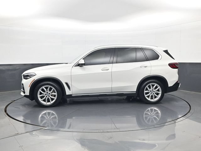 Used 2021 White BMW xDrive40i image 8