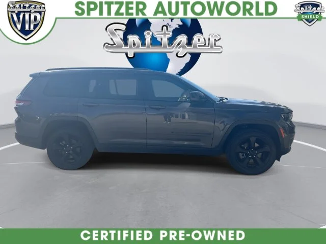 Used 2023 Gray Jeep Altitude image 11