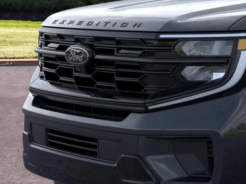 New 2026 Dark Matter Gray Metallic Ford Platinum® image 17
