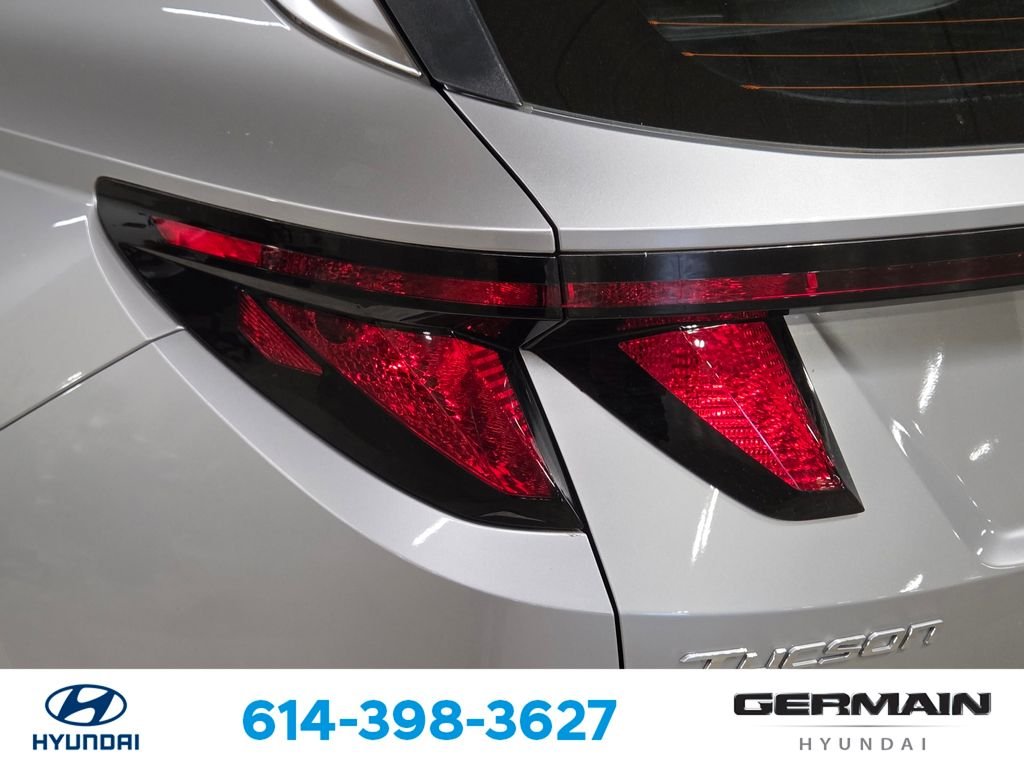 2023 Hyundai Tucson SE - Photo 16