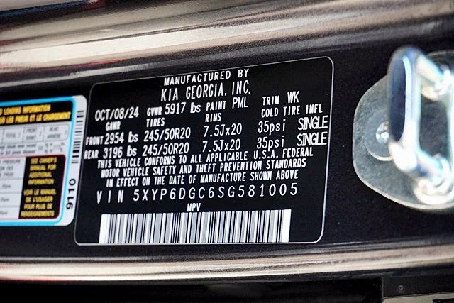 Used 2025 Gray Kia S image 32