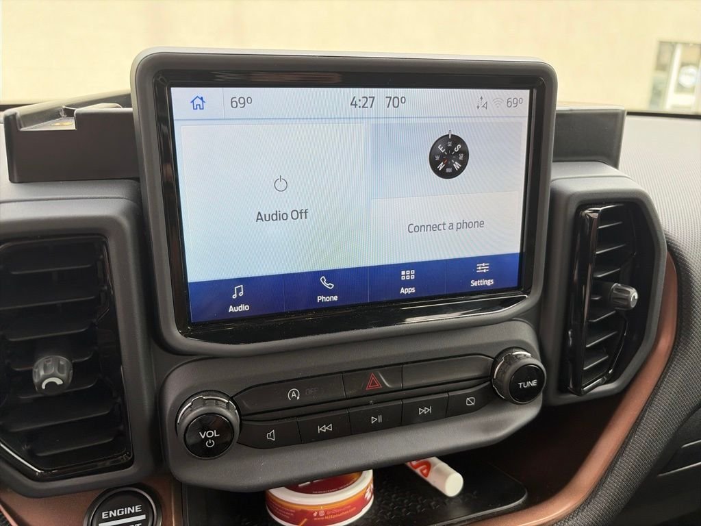 Used 2022  Ford Outer Banks image 8