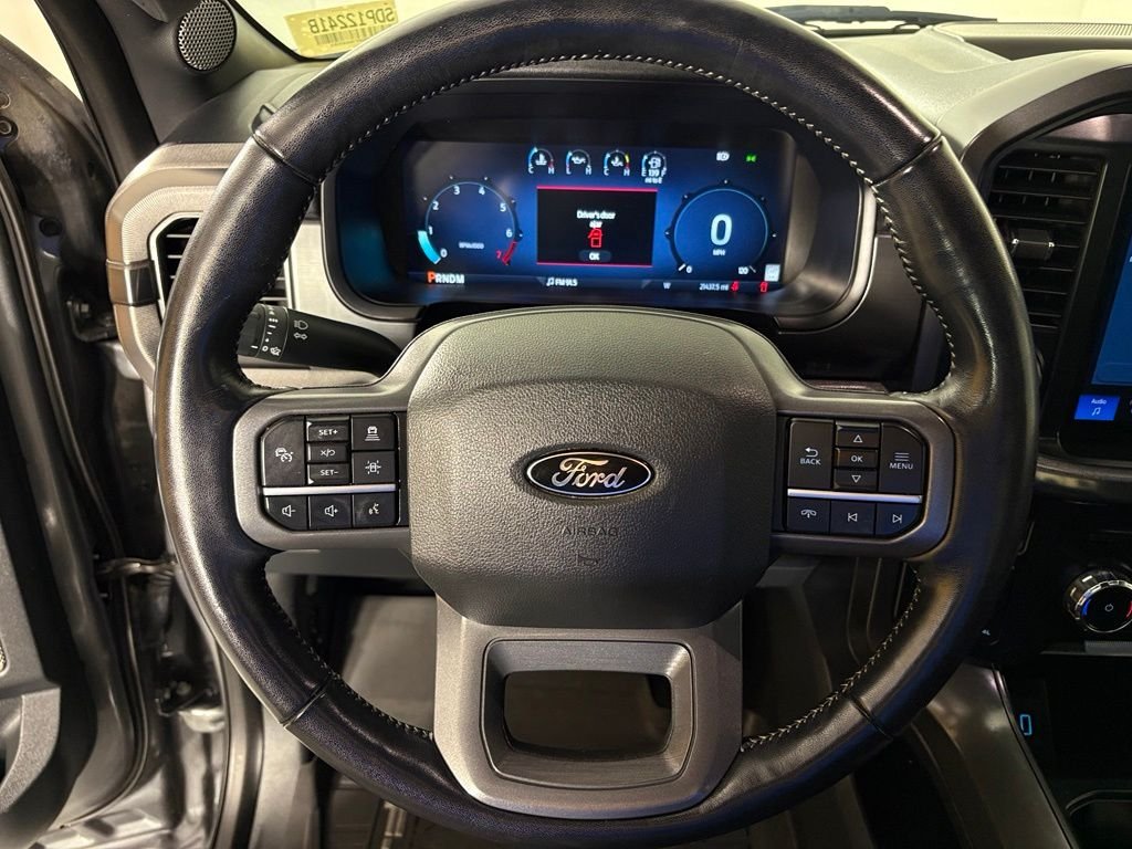 Used 2024 Gray Ford Lariat image 19