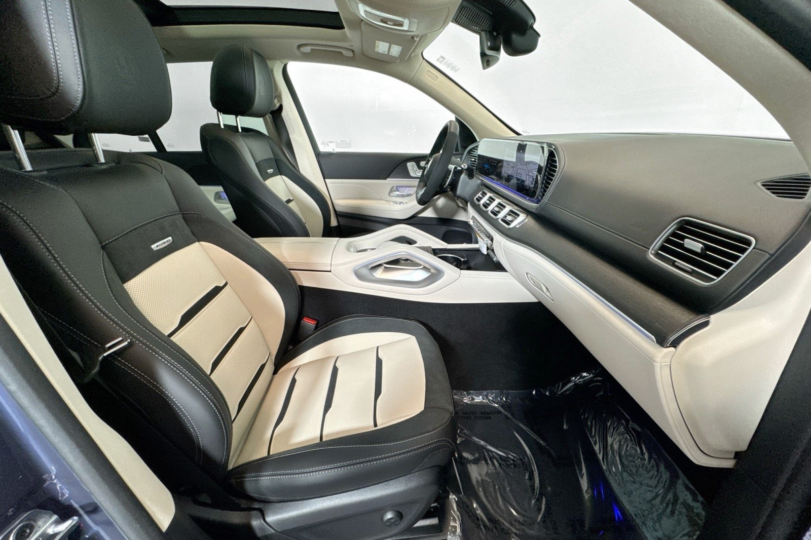 New 2026 Twilight Blue Metallic Mercedes-Benz AMG® GLE 53 4MATIC+ SUV image 26