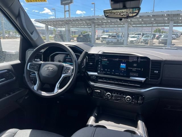 New 2026 Summit White Chevrolet LTZ image 28