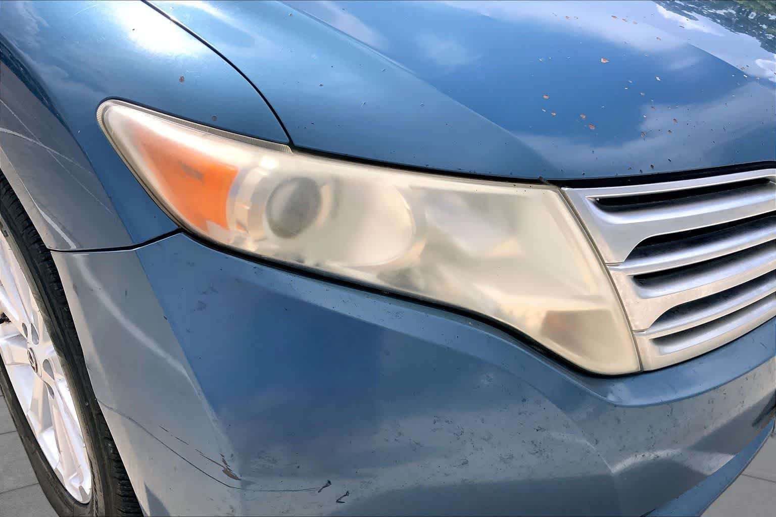 Used 2009 Tropical Sea Metallic Toyota  image 25