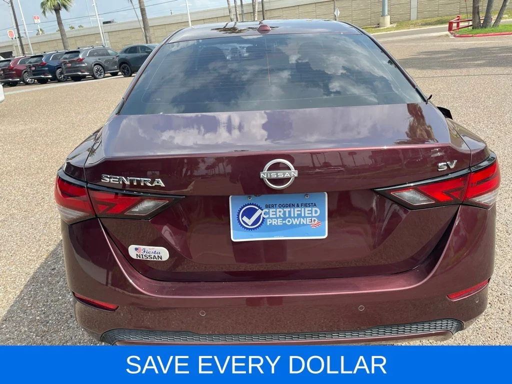 Used 2024  Nissan SV image 5