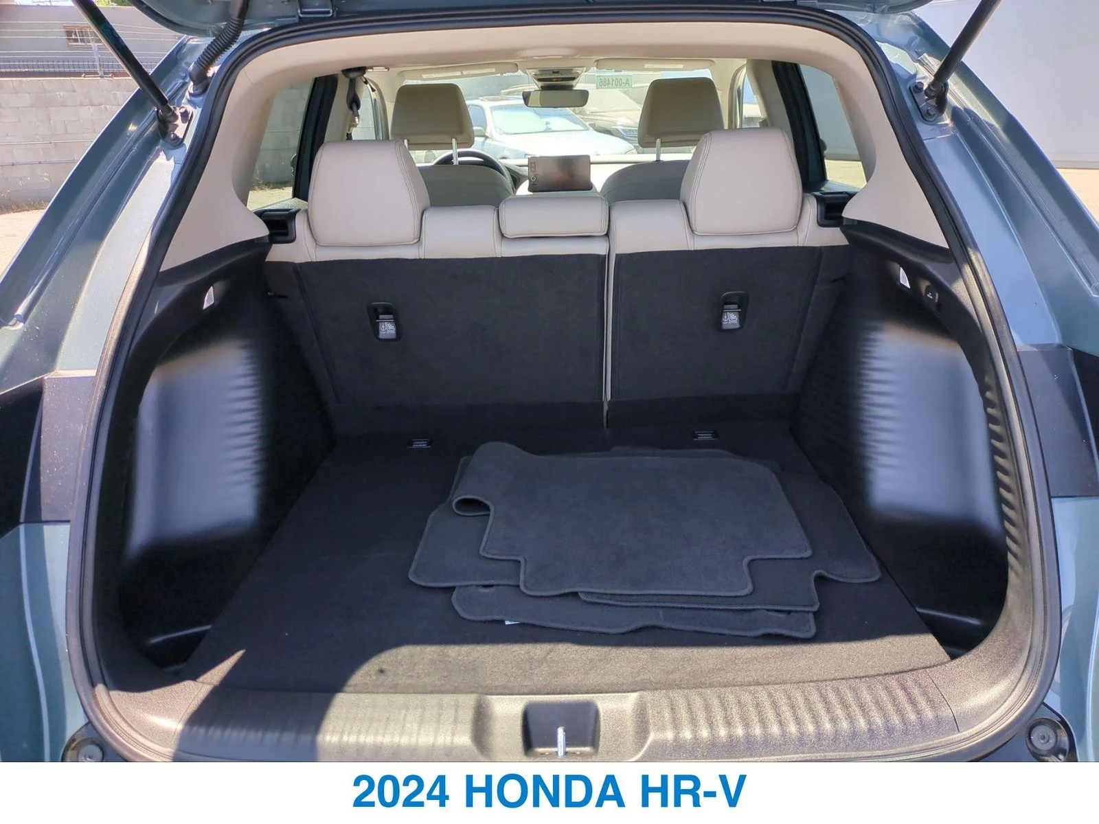 Used 2024 Green Honda EX-L image 23