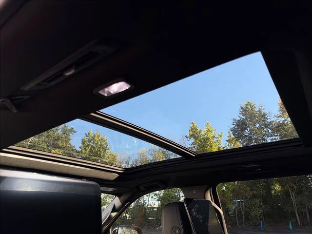 2026 GMC Yukon XL Denali - Photo 28