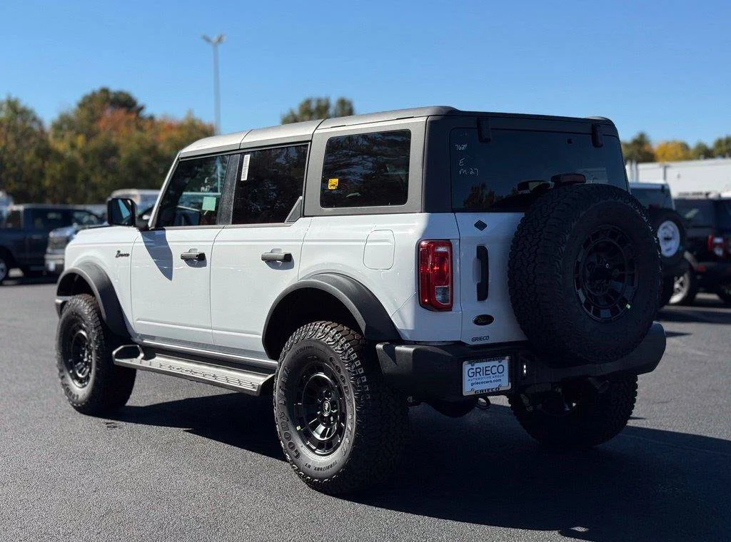 New 2026 White Ford Big Bend image 7