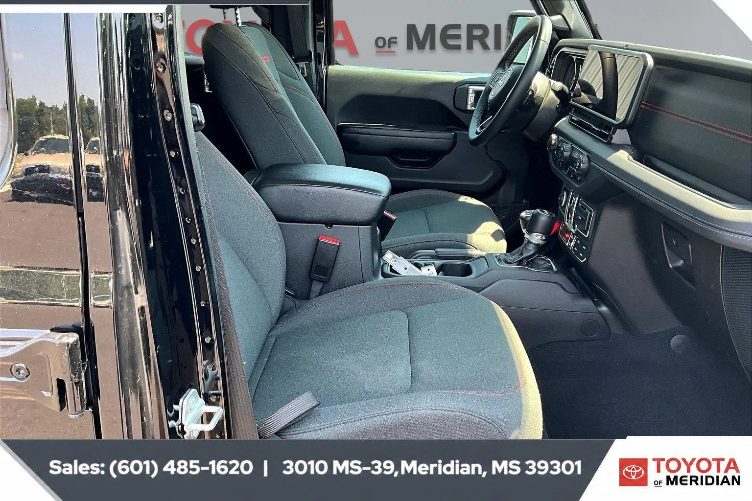 Used 2025 Black Clearcoat Jeep Rubicon image 6