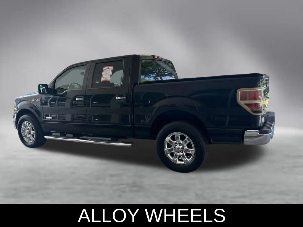 Used 2013 Black Ford XLT image 5