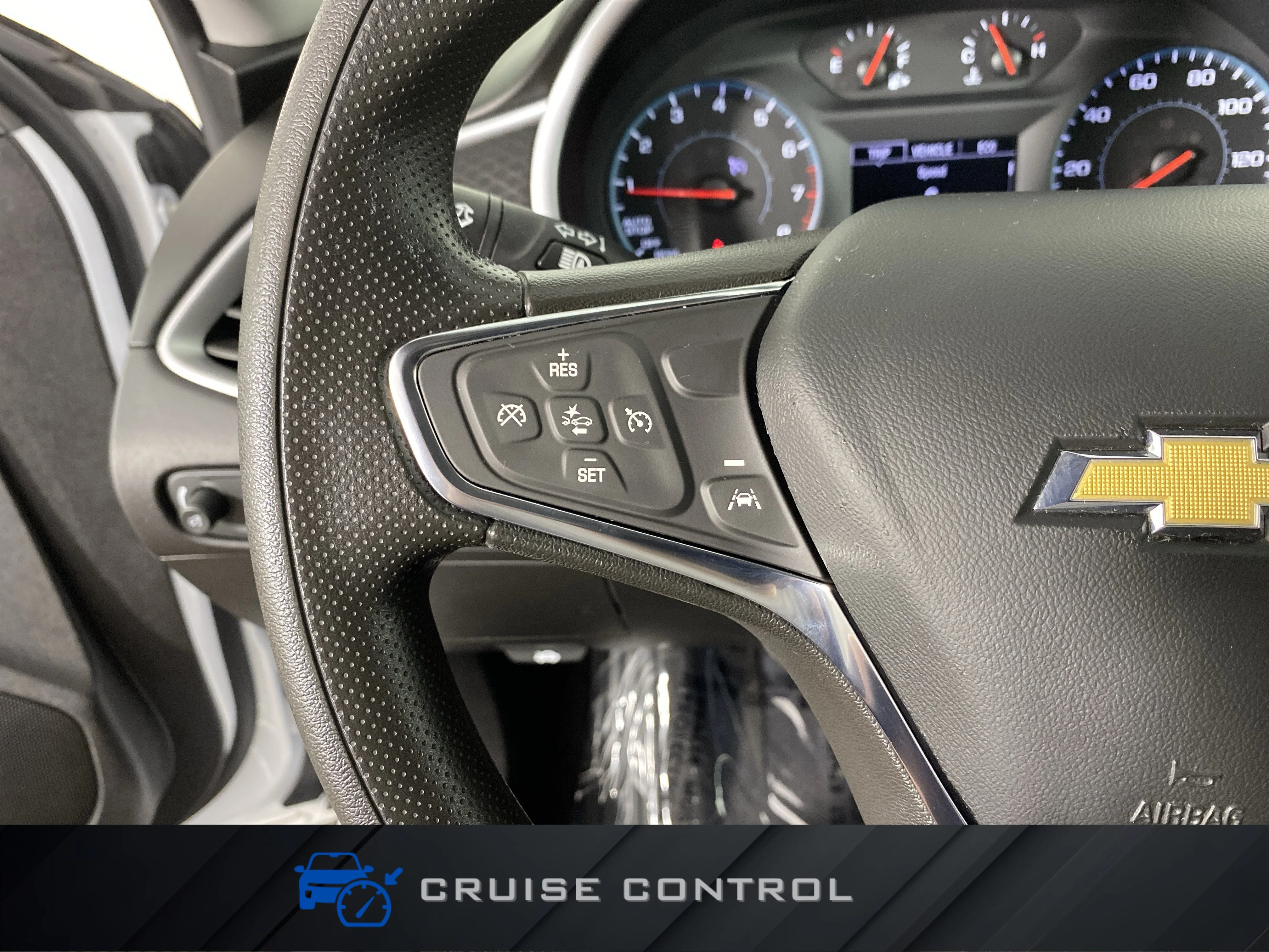Used 2023 Summit White Chevrolet LT image 21