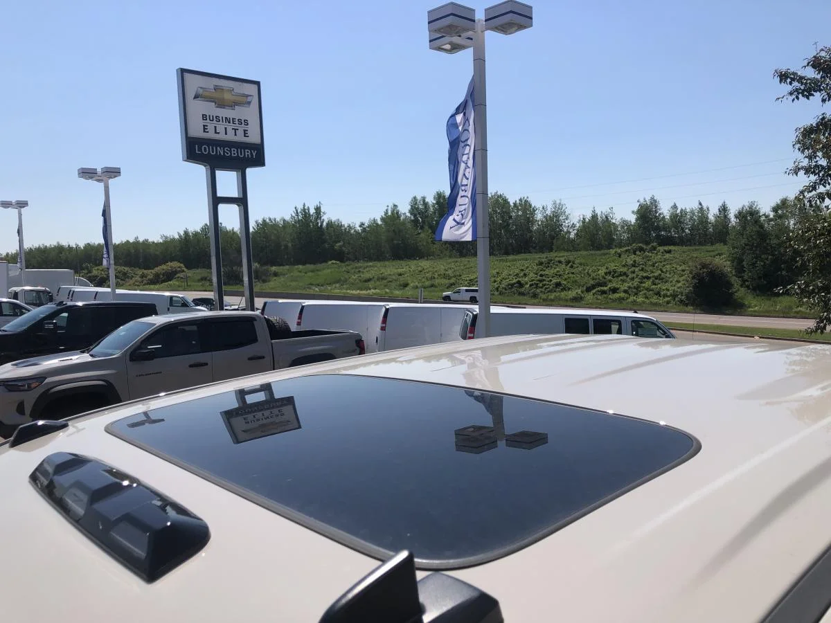 New 2026 White Chevrolet 4wd Crew Cab 159 image 23