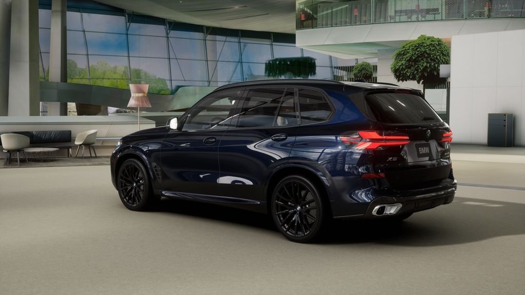 New 2026 Carbon Black Metallic BMW sDrive40i image 28