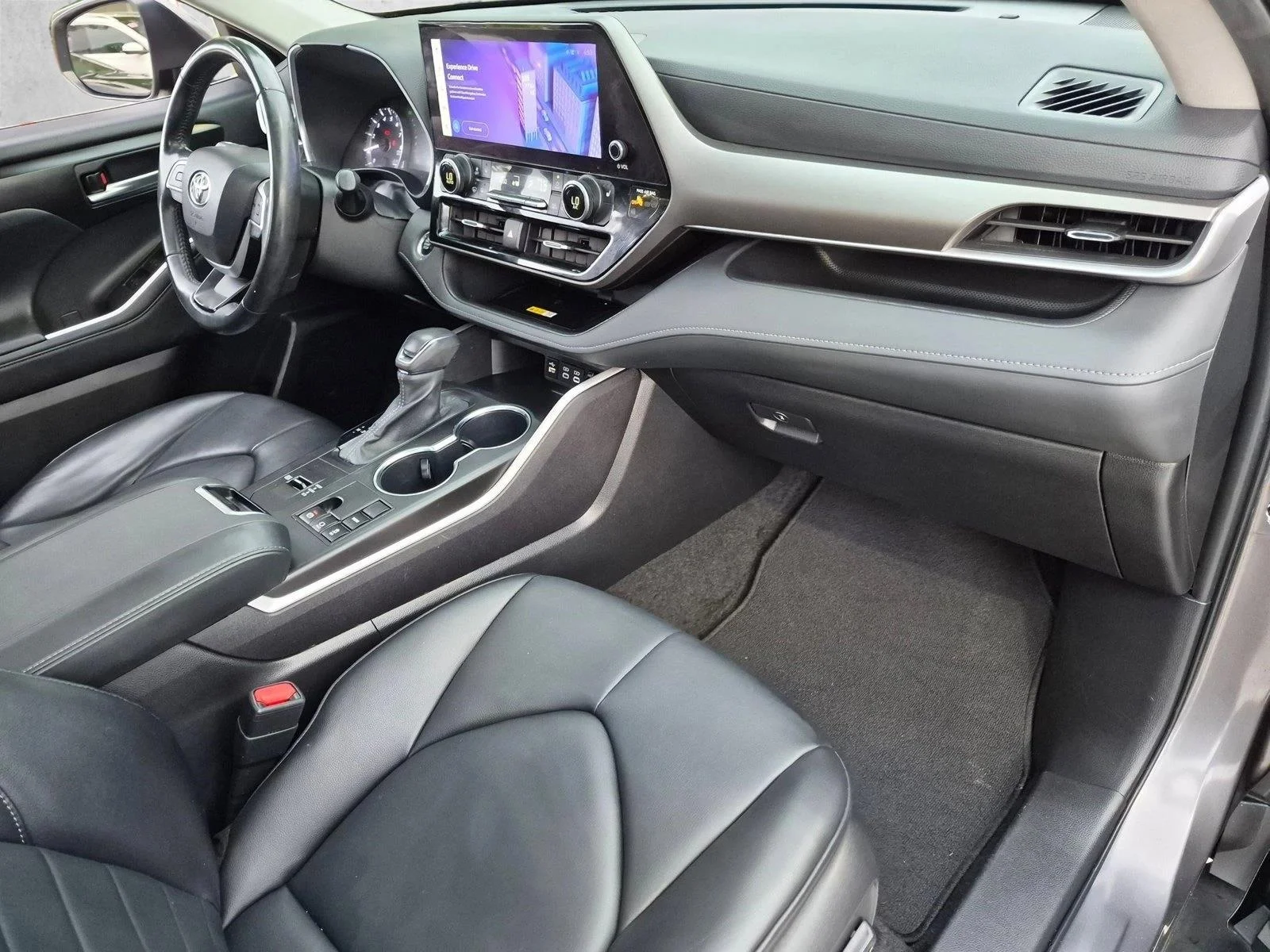 Used 2024 Magnetic Gray Metallic Toyota XLE image 21