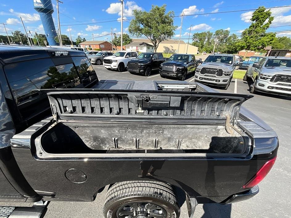 Used 2017 Black Ram SLT image 11