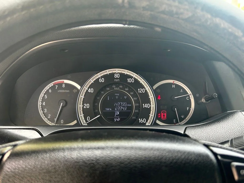 Used 2016 Gray Honda LX image 17