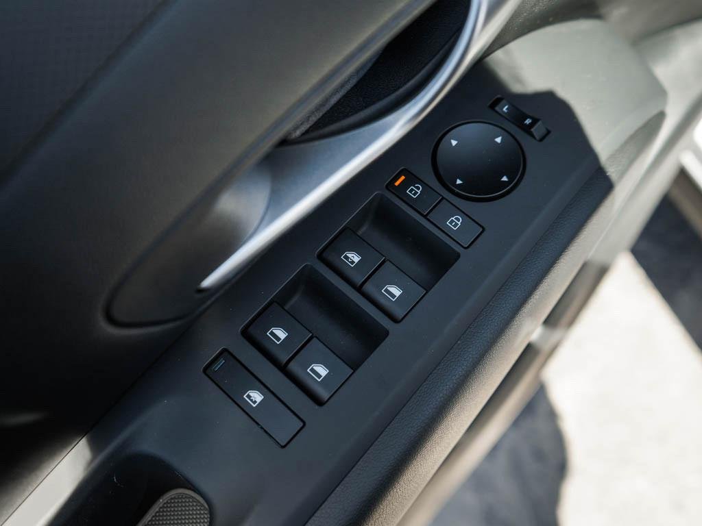 New 2026 Serenity White Pearl Hyundai SE AWD image 40