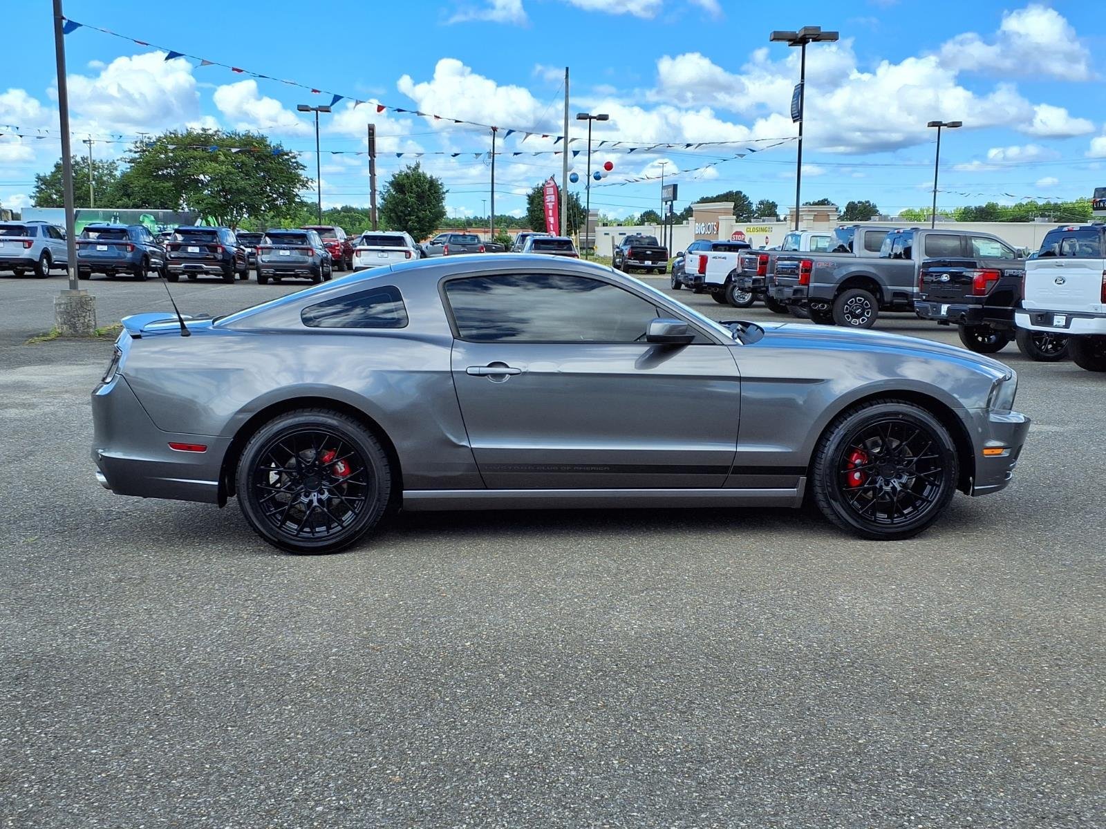 Used 2014 Sterling Gray Metallic Ford V6 Premium image 10