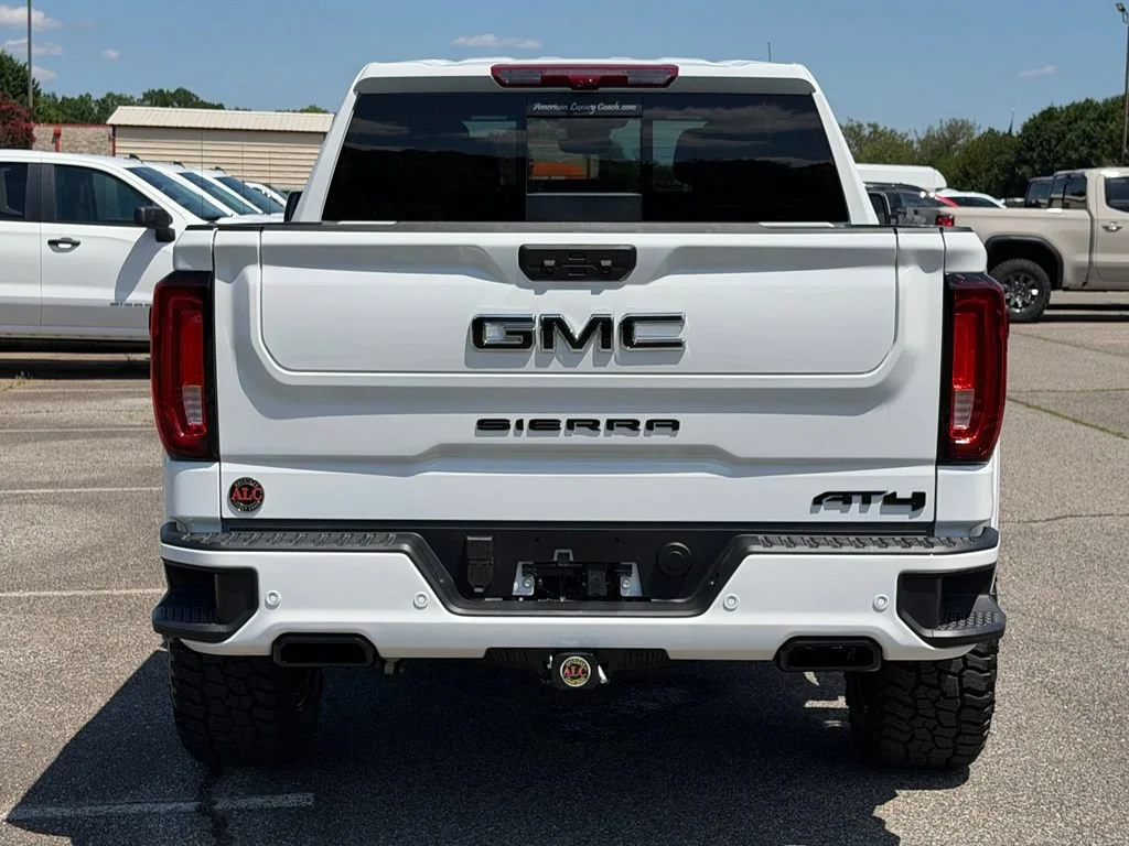 New 2026 Summit White GMC AT4 image 31