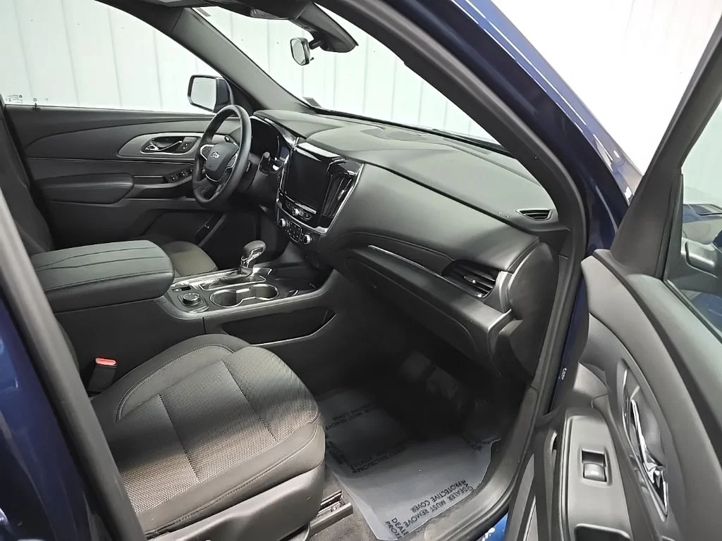 Used 2023 Blue Chevrolet LT image 15