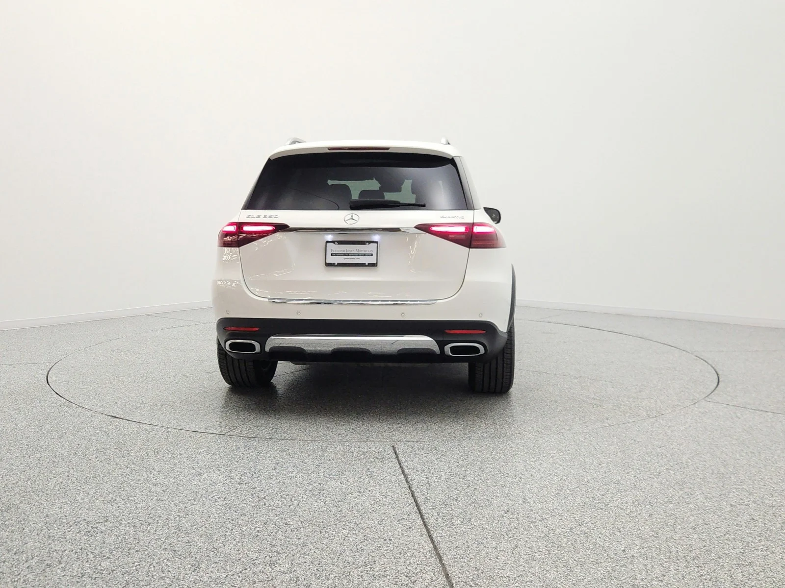 Certified Used 2024 Polar White Mercedes-Benz GLE 350 4MATIC® SUV image 6