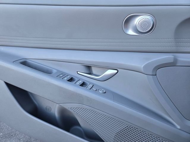 Used 2024 Gray Hyundai Blue image 18