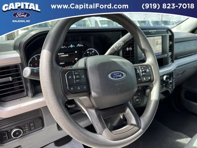 Used 2025 White Ford XLT image 24