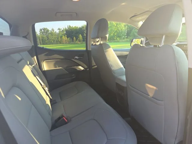 Used 2016 White Chevrolet LT image 12