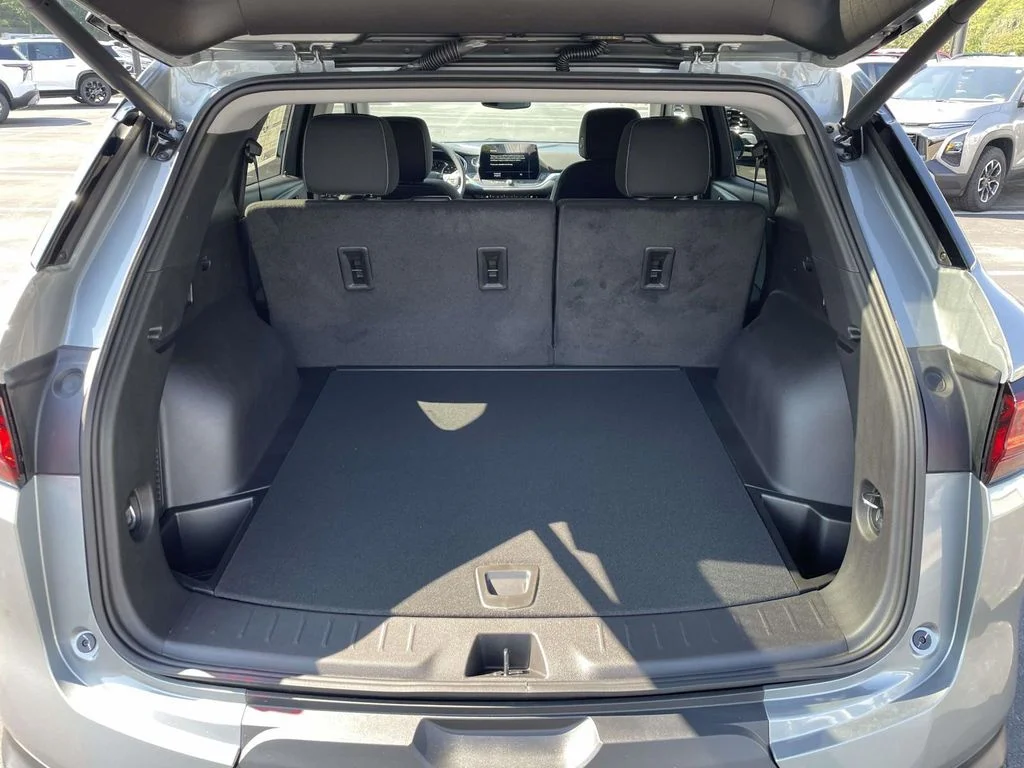 New 2026 Sterling Gray Metallic Chevrolet 2LT image 13