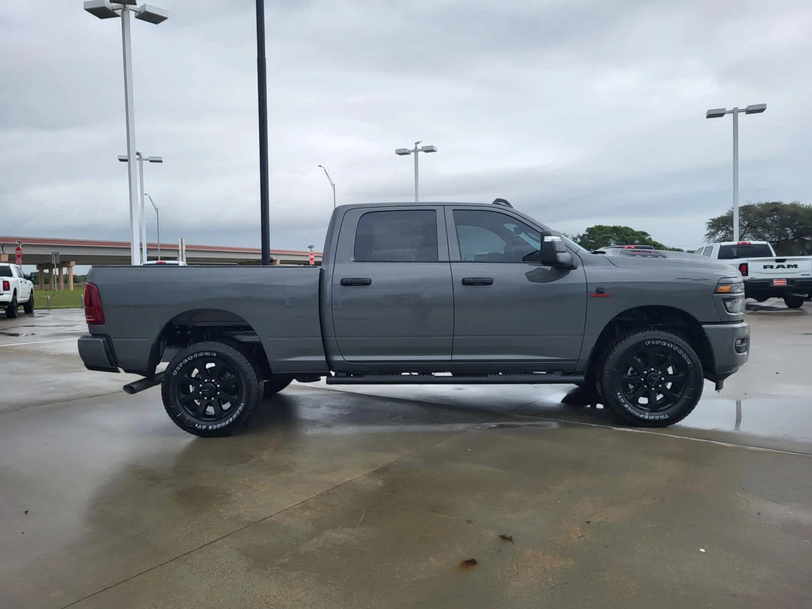 2026 RAM 2500 Tradesman/Black Express - Photo 6