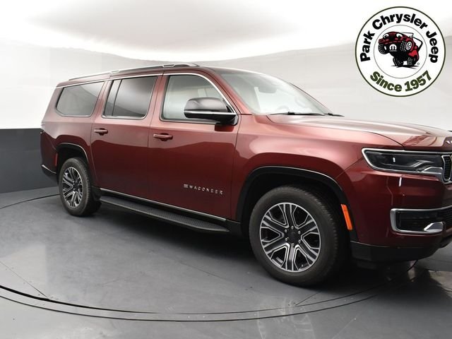 2024 Jeep Wagoneer L Series I 4WD's photo