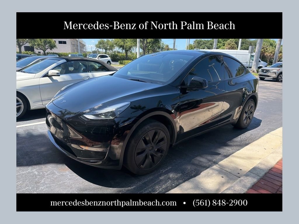 2025 Tesla Model Y Long Range Rear Wheel Drive's photo