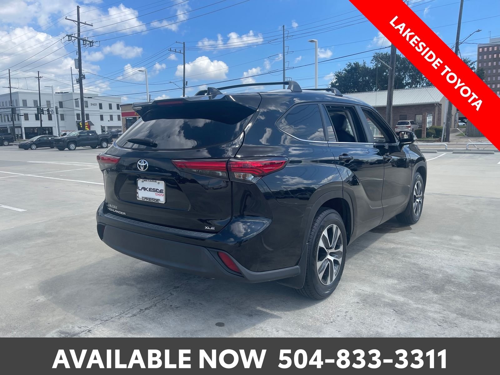 Used 2023 Black Toyota XLE image 5