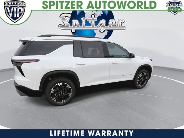 2027 Chevrolet Traverse LT - Photo 15