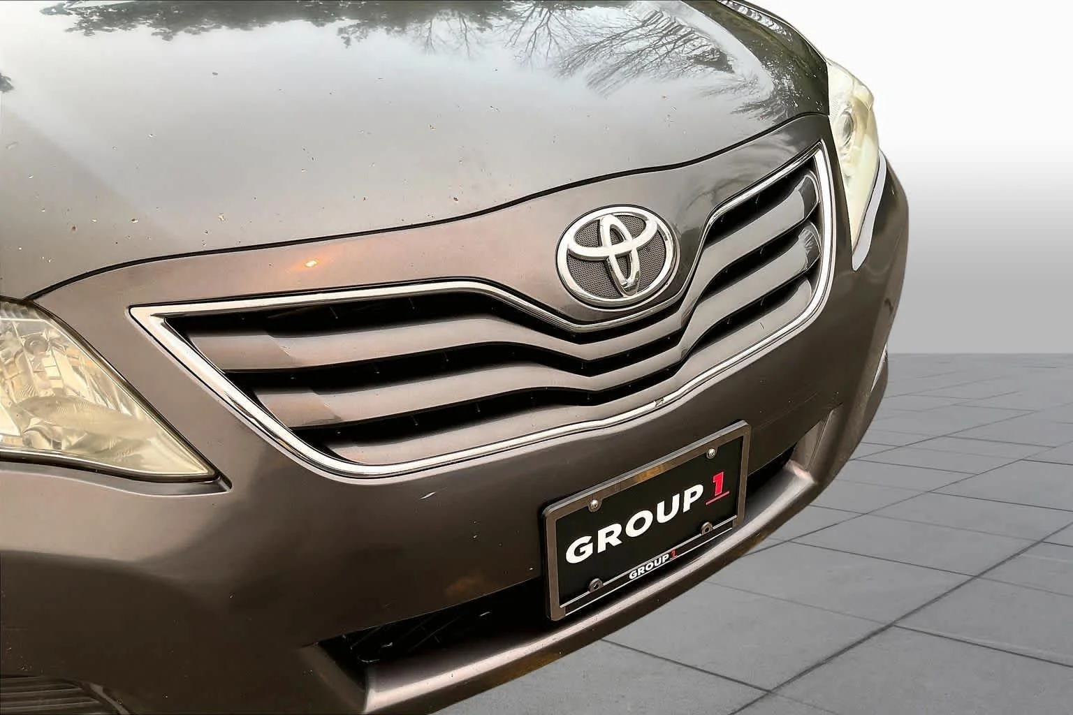 Used 2010 MAGNETIC GRAY MET. Toyota  image 28