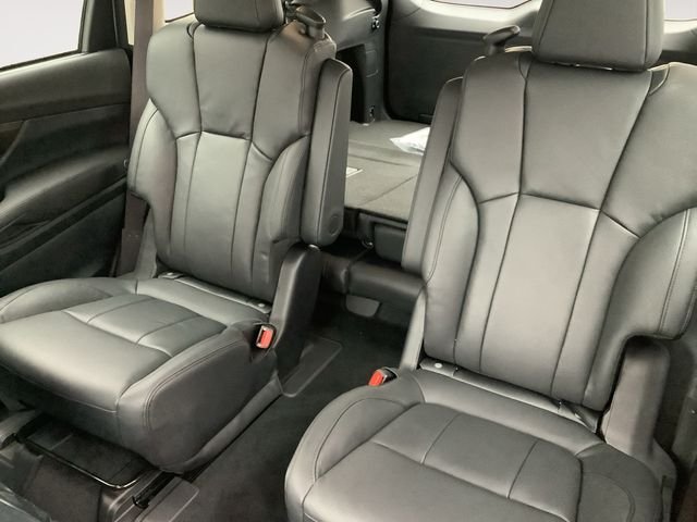 New 2026 ICE SILVER METALLIC Subaru Touring 7-Passenger image 13